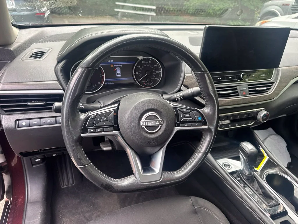 Certified Used 2023 Red Nissan 2.5 SV image 14