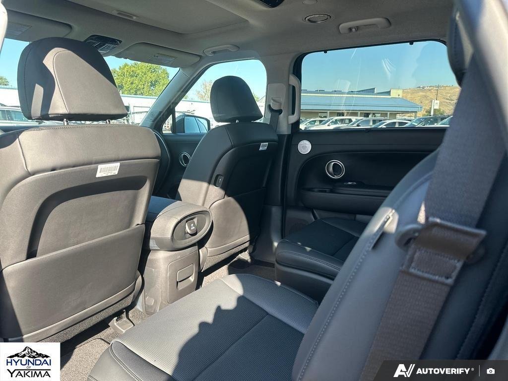 New 2026 Ecotronic Gray Pearl Hyundai Limited AWD image 23