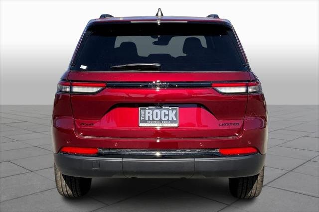 New 2025 Velvet Red Pearl-Coat Exterior Paint Jeep Limited image 16