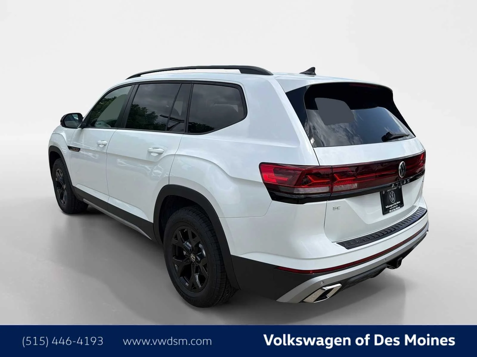New 2026 Opal White Pearl Volkswagen 2.0T Peak Edition image 4