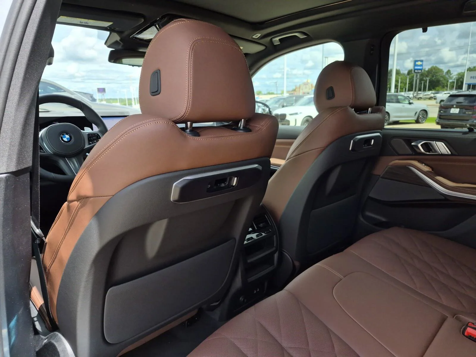 New 2026 Brooklyn Grey Metallic BMW xDrive40i image 16
