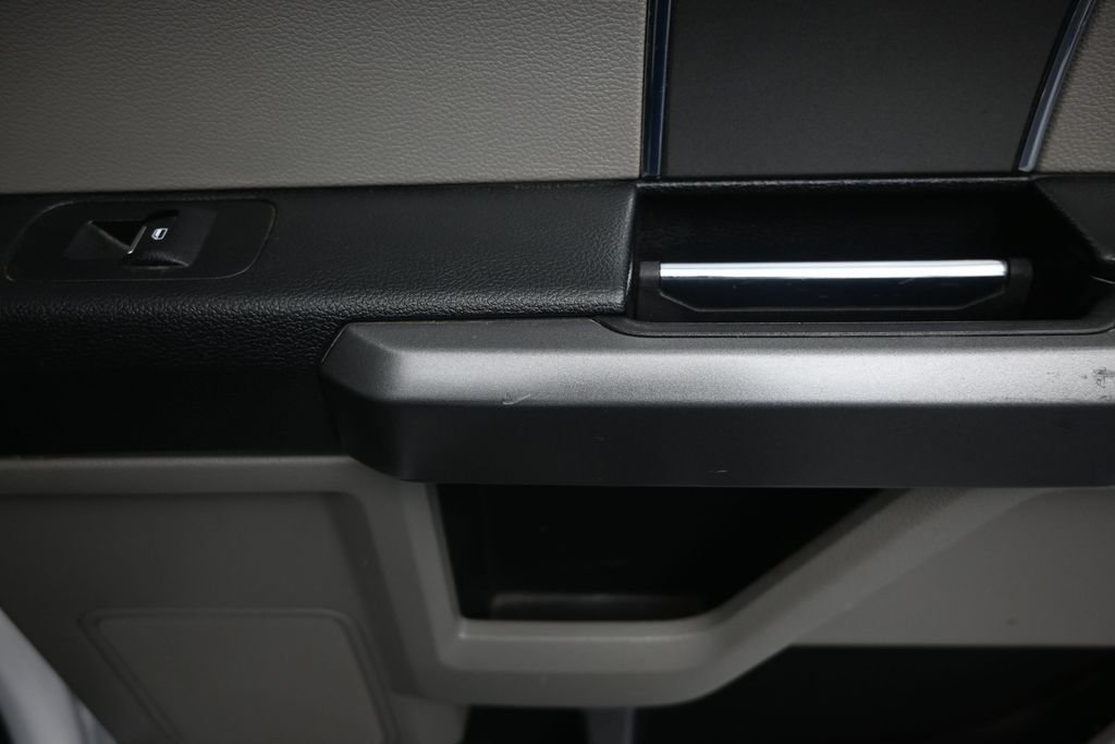 Used 2019 White Ford XLT image 19