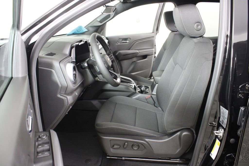 2026 Chevrolet Colorado LT - Photo 21
