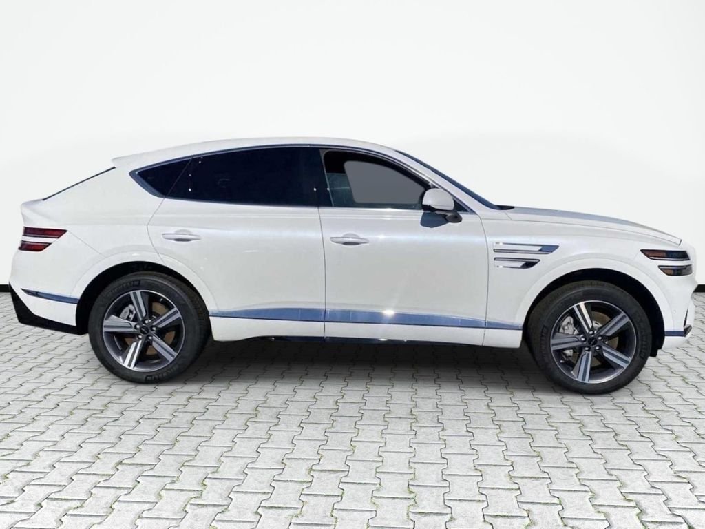 New 2026 White Genesis 3.5T image 3