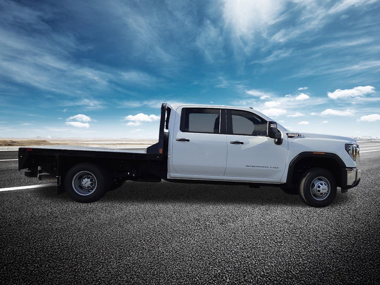 2025 GMC Sierra 3500 Chassis Cab Pro - Photo 19