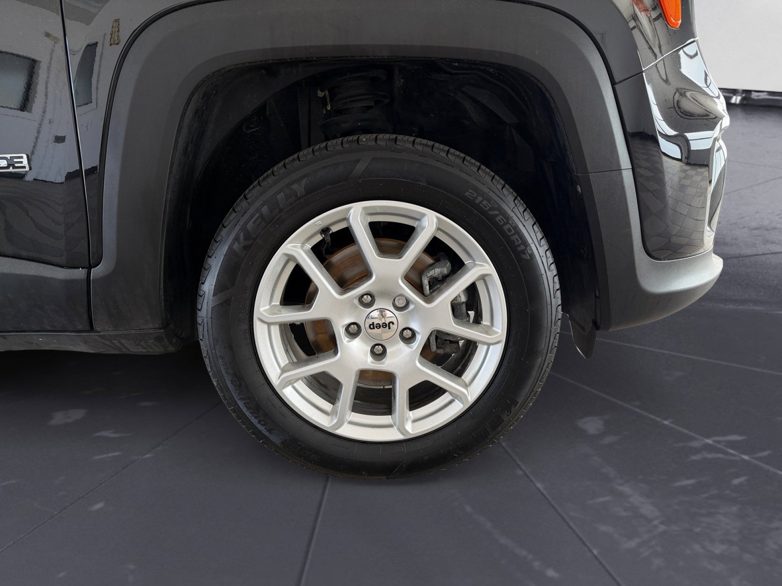Certified Used 2023 Black Clearcoat Jeep Latitude image 42