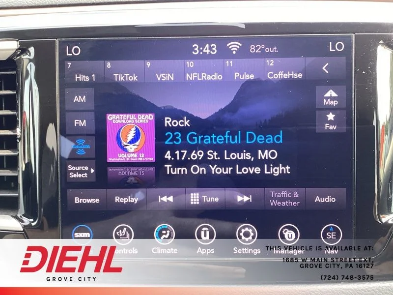 Used 2019 Red Chrysler Touring Plus image 43