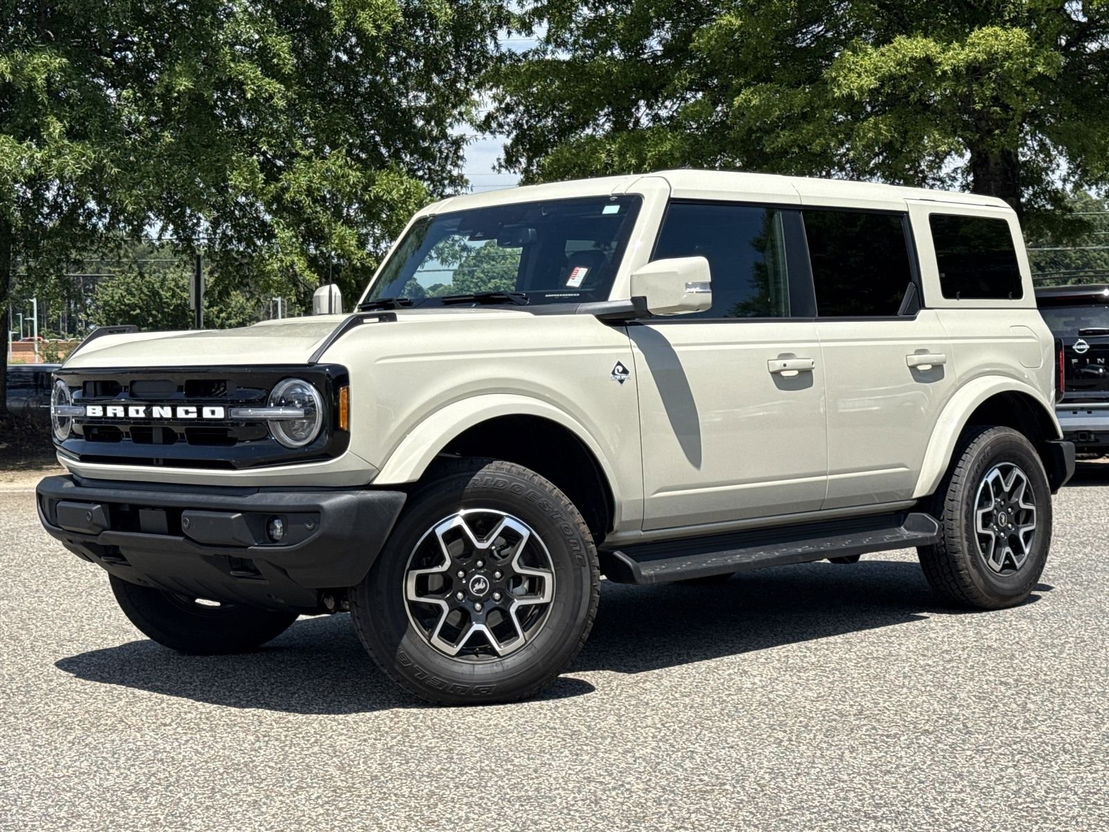 2025 Ford Bronco Outer Banks 4x4's photo