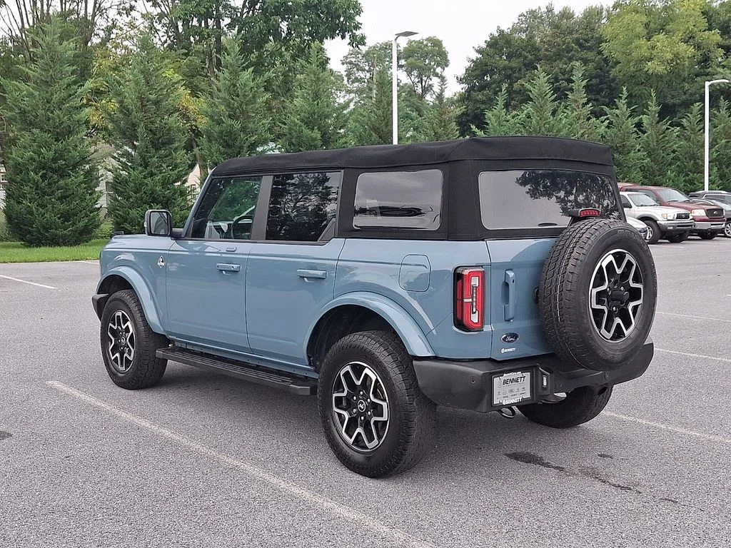 Used 2022  Ford Outer Banks image 6