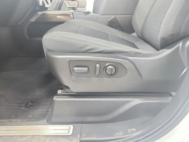 Used 2021 White Chevrolet LT Trail Boss image 20