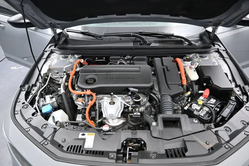 Used 2024  Honda Sport-L image 12