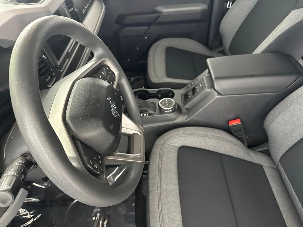Used 2022 Black Ford Base image 22