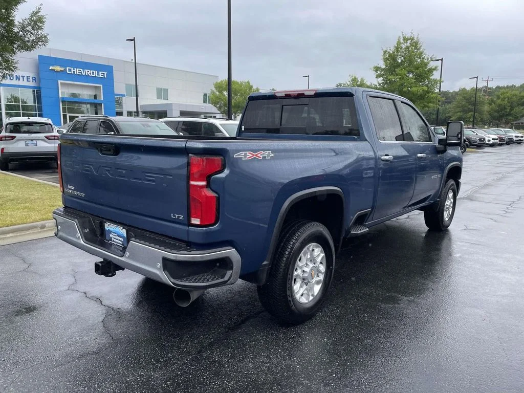 Certified Used 2025 Lakeshore Blue Metallic Chevrolet LTZ image 6