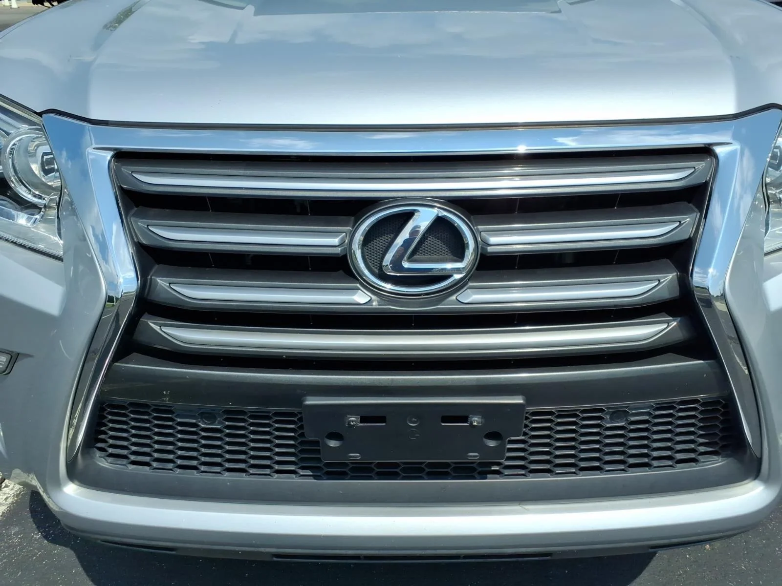 Used 2019 Silver Lining Metallic Lexus GX 460 Premium image 15