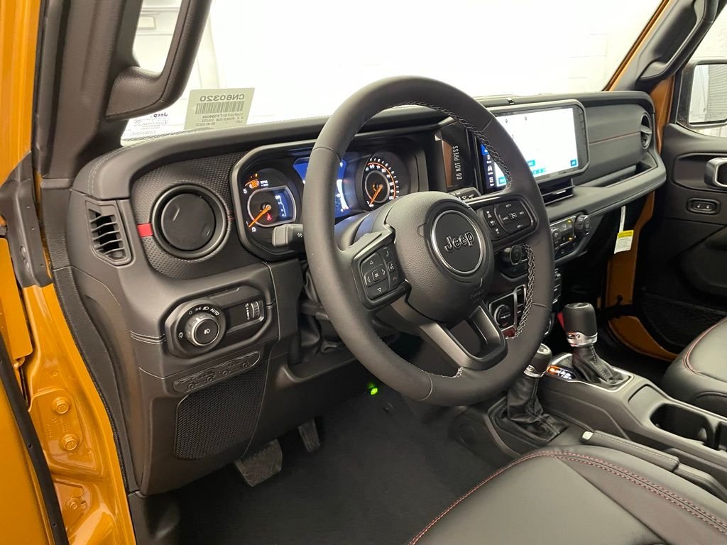 New 2026 Goldilocks Exterior Paint Jeep Rubicon image 14