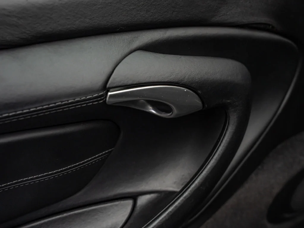 Used 2001 Black Porsche Carrera image 21