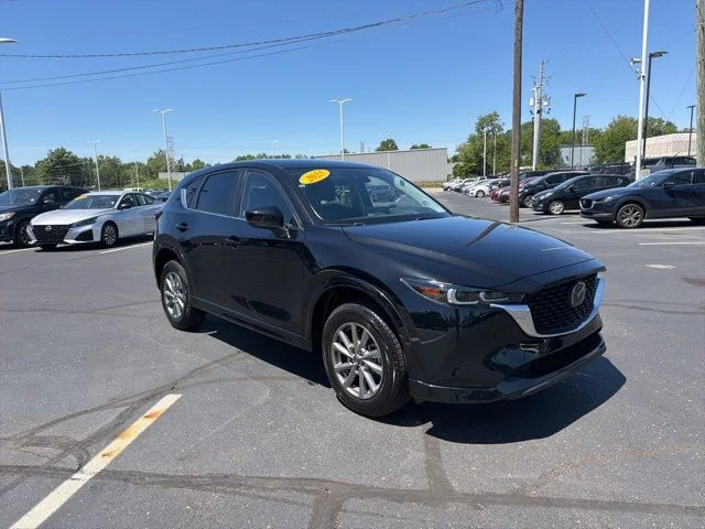 2025 Mazda CX-5 S Select Package Auto AWD's photo