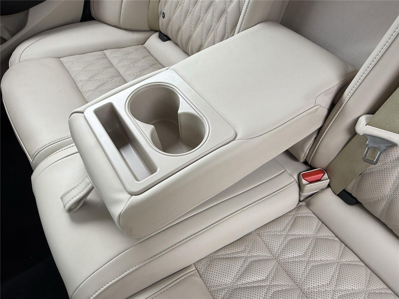 Used 2023 Pearl White Tricoat Nissan Platinum image 27