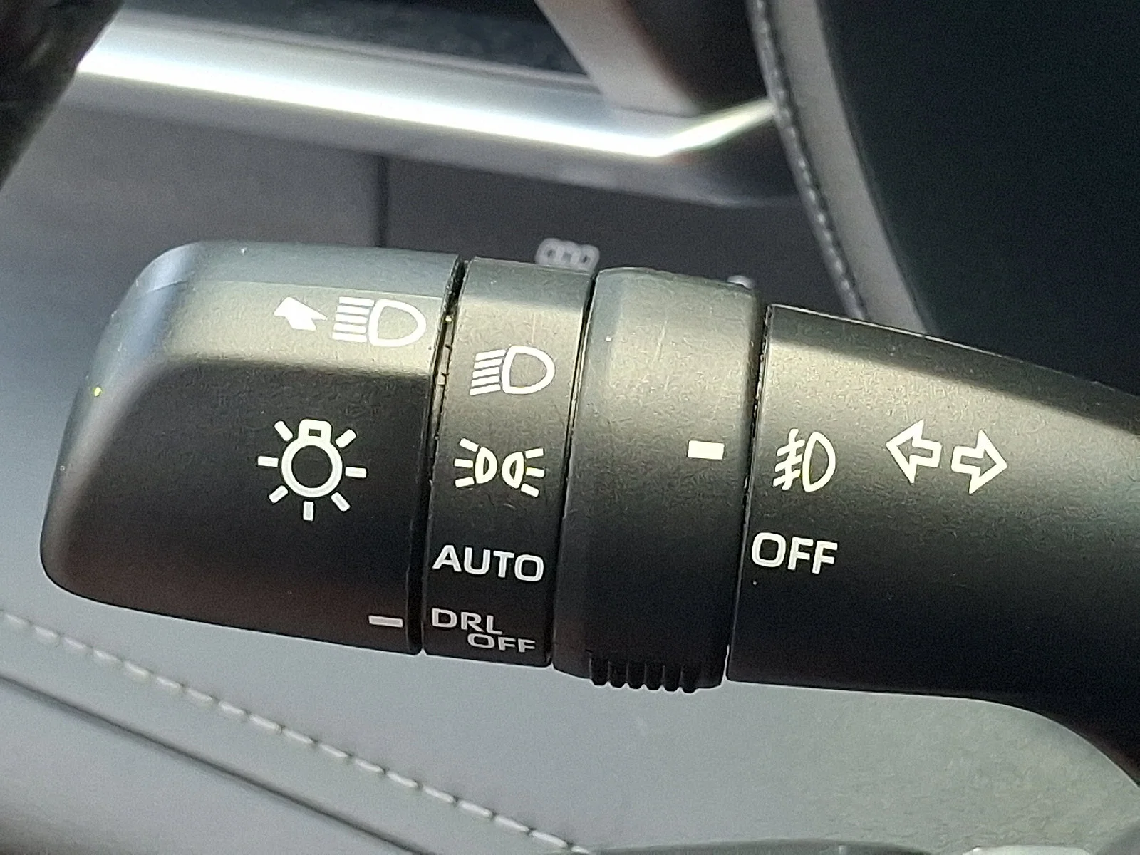 Used 2025 Magnetic Gray Metallic - 1G3 Toyota LE image 25