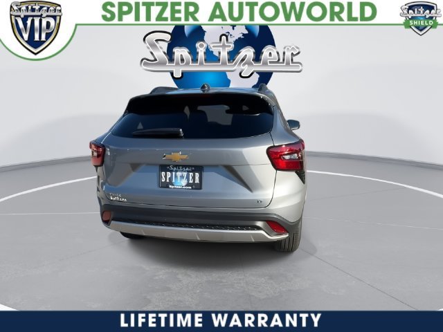 2026 Chevrolet Trax LT - Photo 13