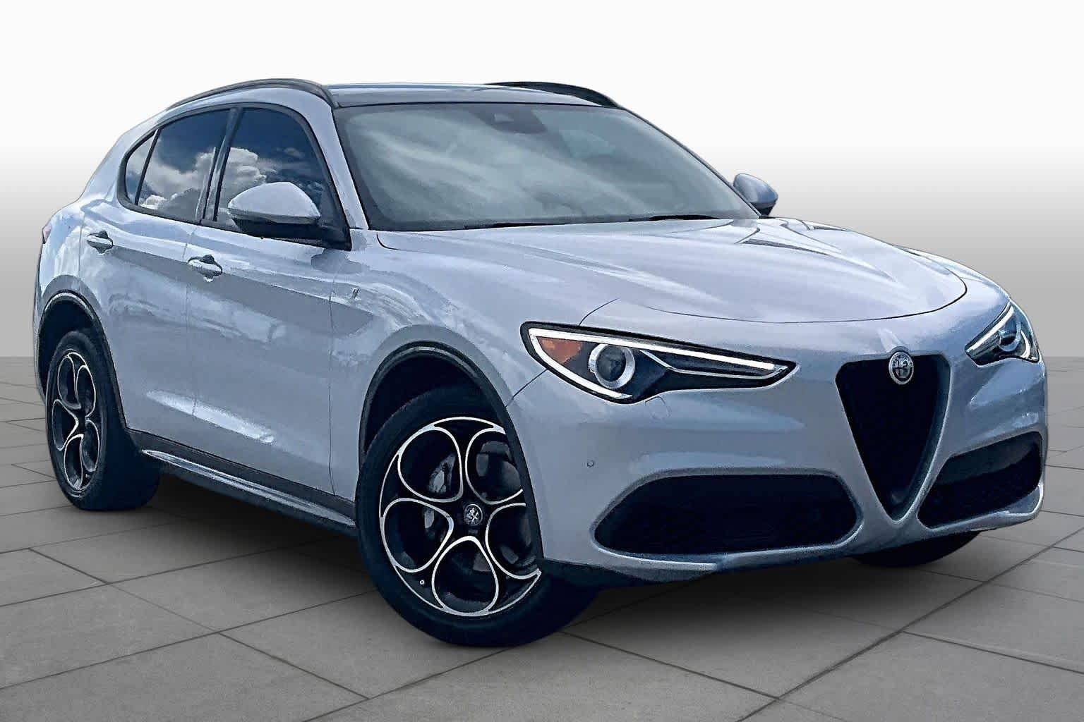 Pre-Owned 2022 Alfa Romeo Stelvio Ti
