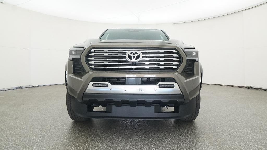 2025 Toyota Tacoma Limited - Photo 31