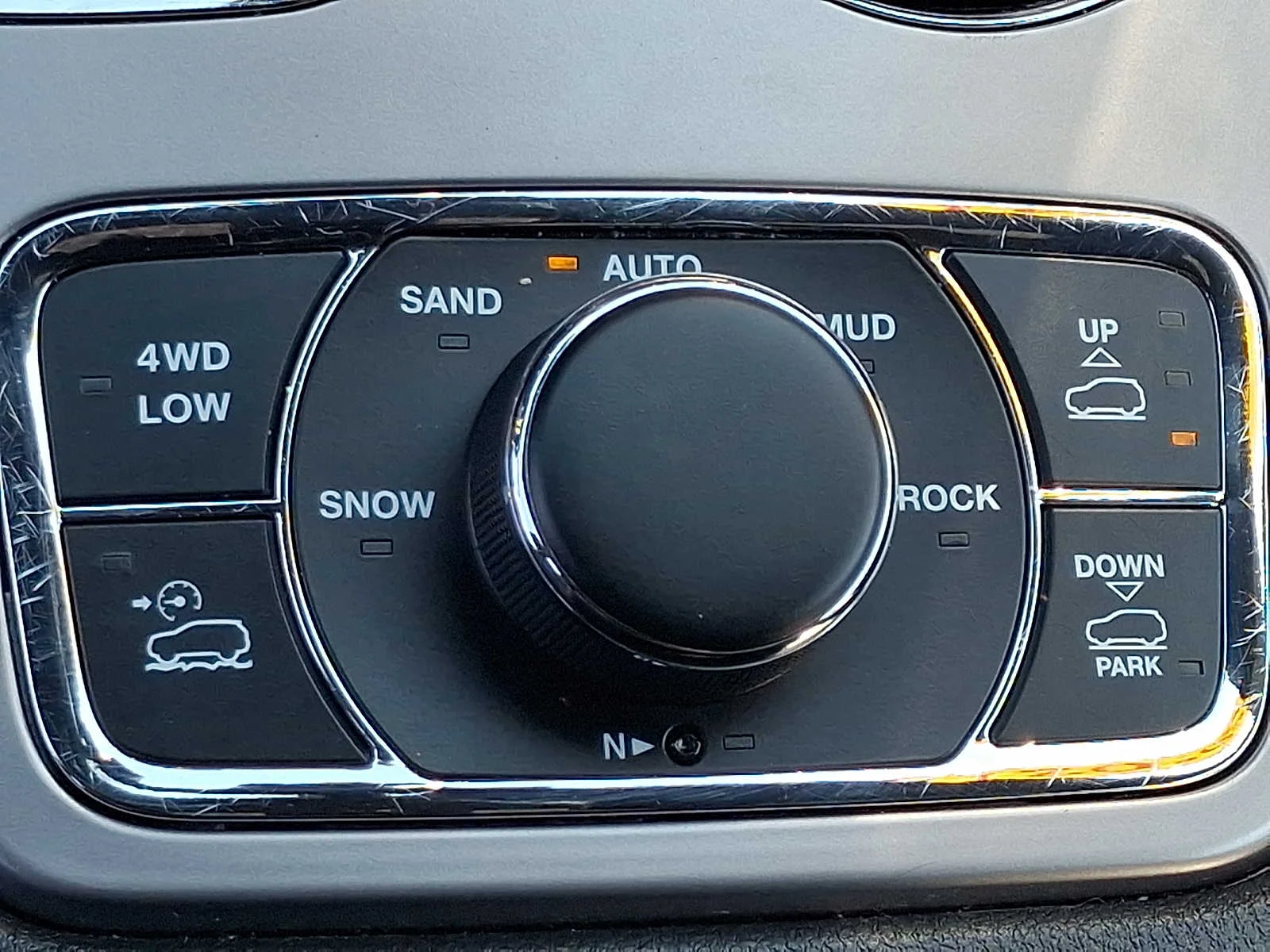 Used 2021 Sting Gray Clearcoat Jeep Trailhawk image 24
