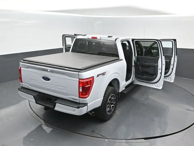 Certified Used 2022 White Metallic Ford XLT image 26