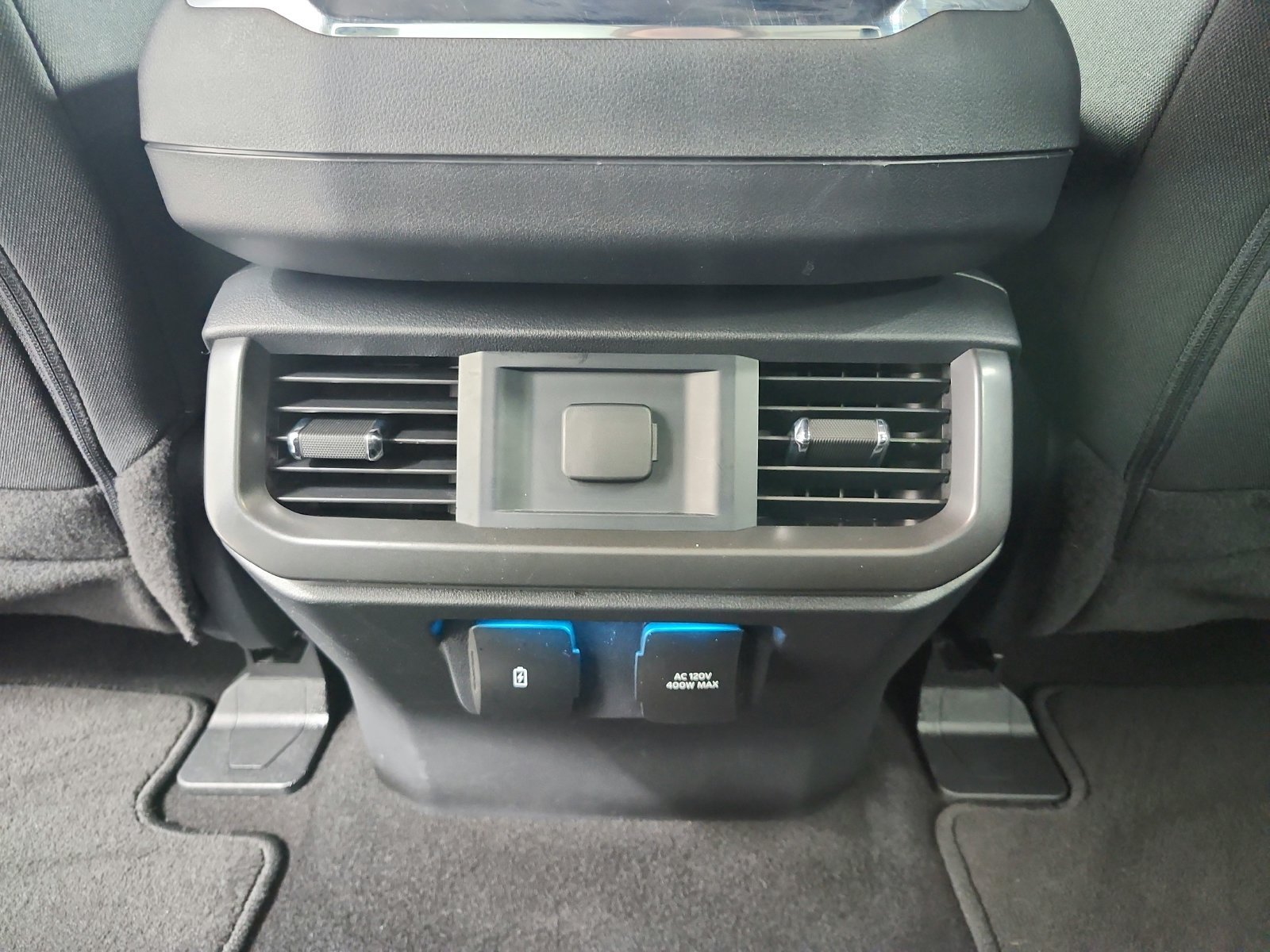 Used 2024 Gray Ford XLT image 37