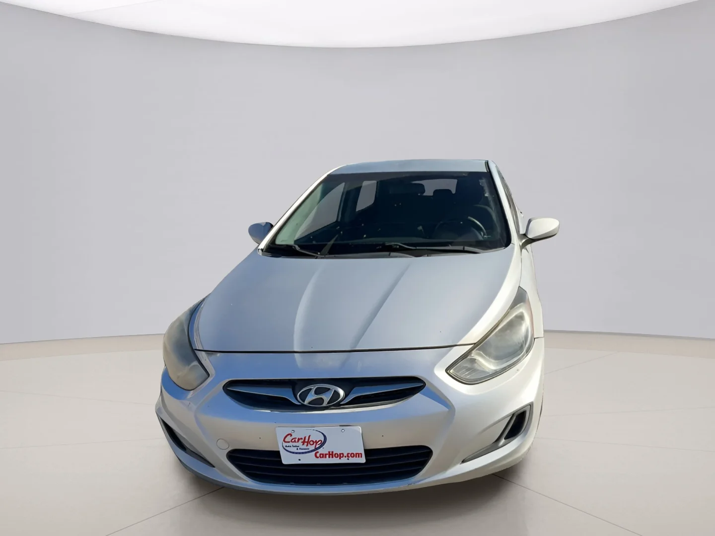 Used 2014 Silver Hyundai GS image 3