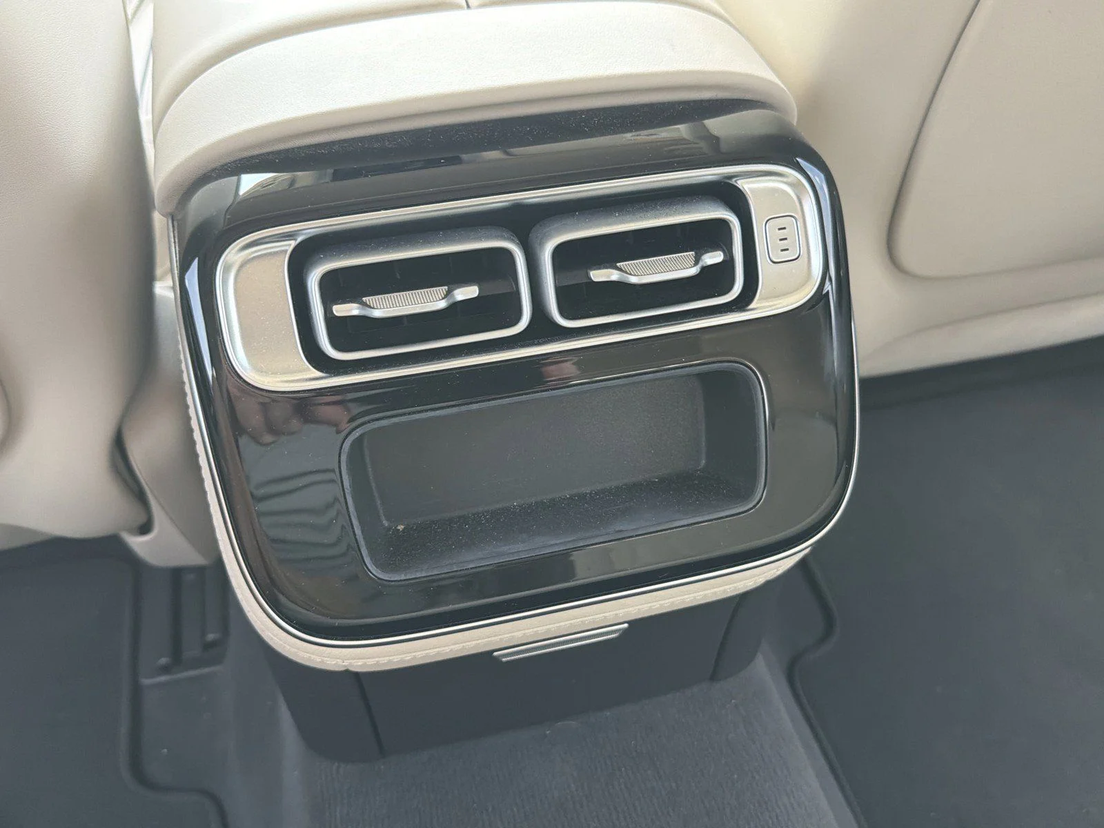 Used 2022  Mercedes-Benz S 580 image 18