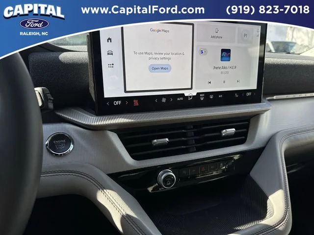 Used 2025 Gray Ford Active image 28