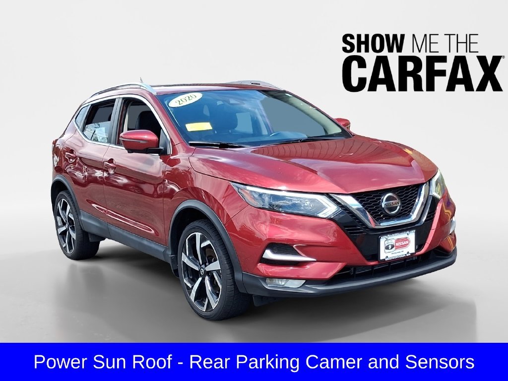 Used 2020 Red Nissan SL image 1