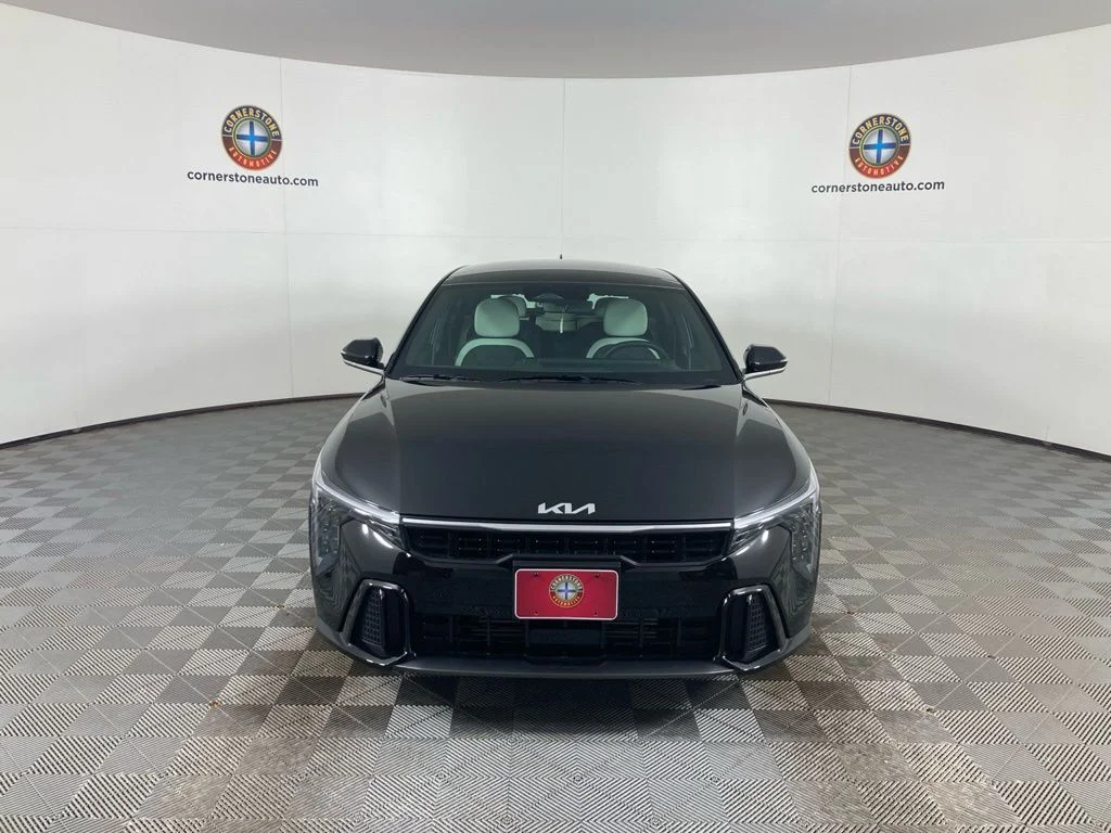 2026 Kia K4 GT-Line Turbo - Photo 16