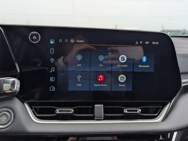 New 2027 Lakeshore Blue Metallic Chevrolet LT image 18