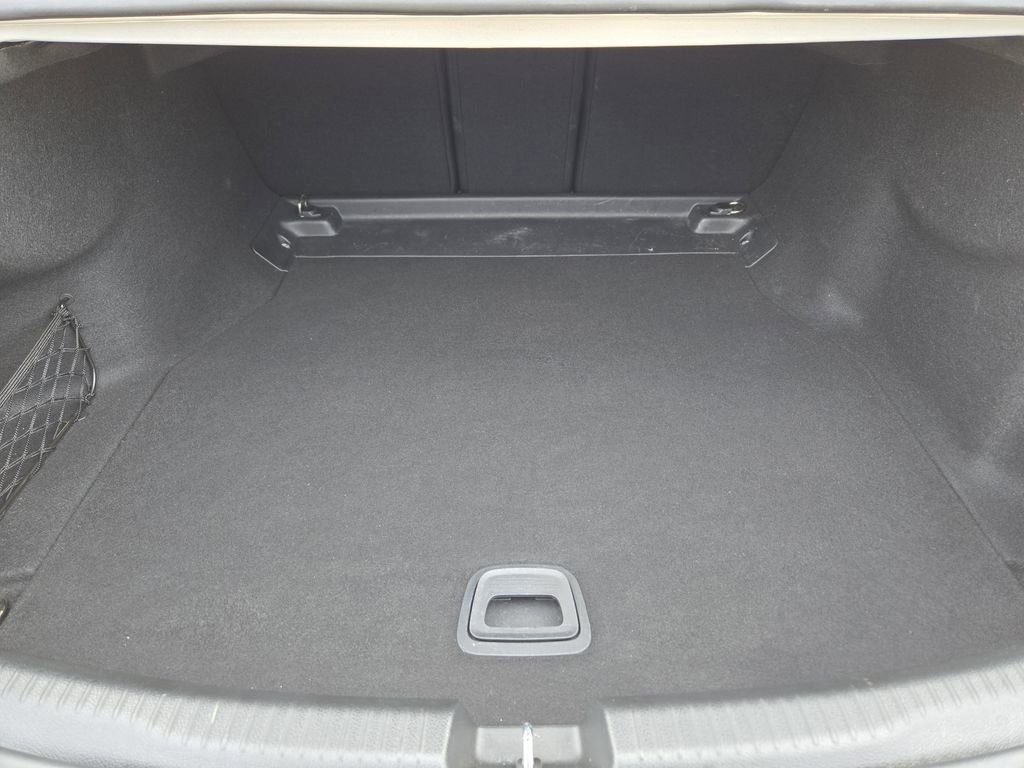 Used 2024 White Mercedes-Benz C 300 image 27
