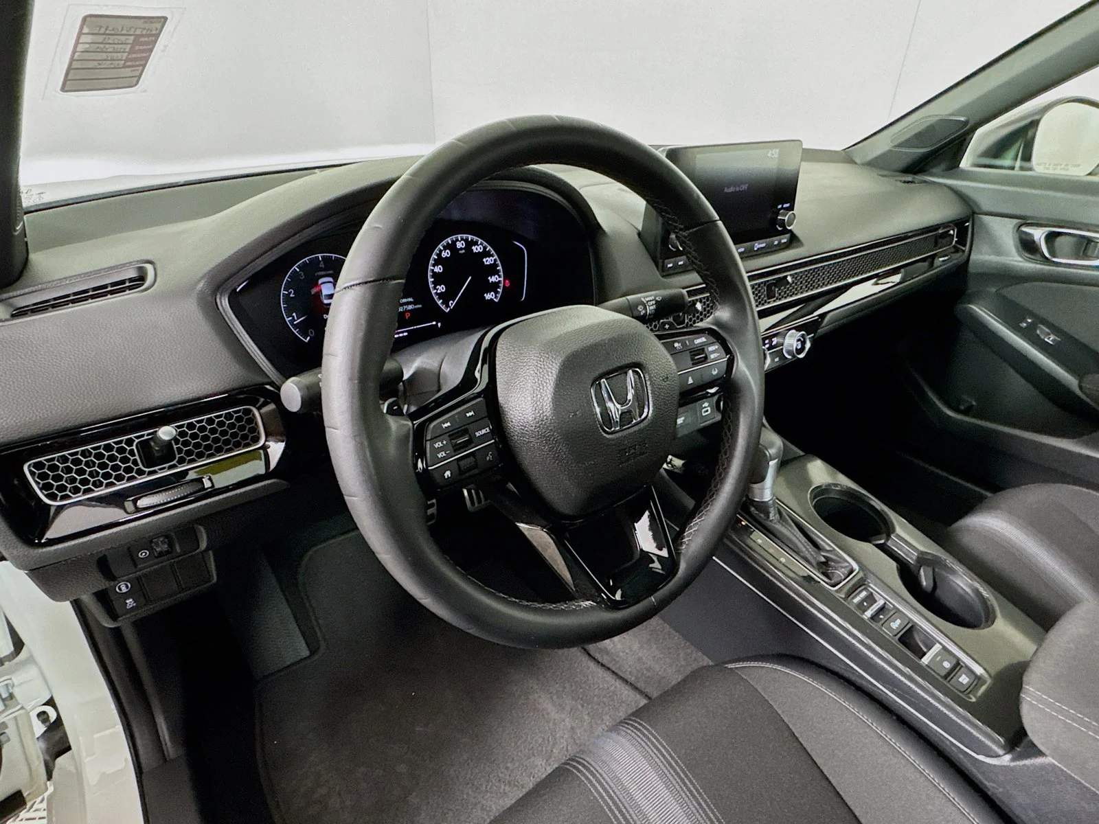 Used 2024 White Honda Sport image 18