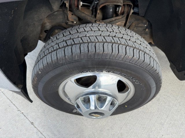 Used 2015 Tungsten Metallic Chevrolet LT image 9