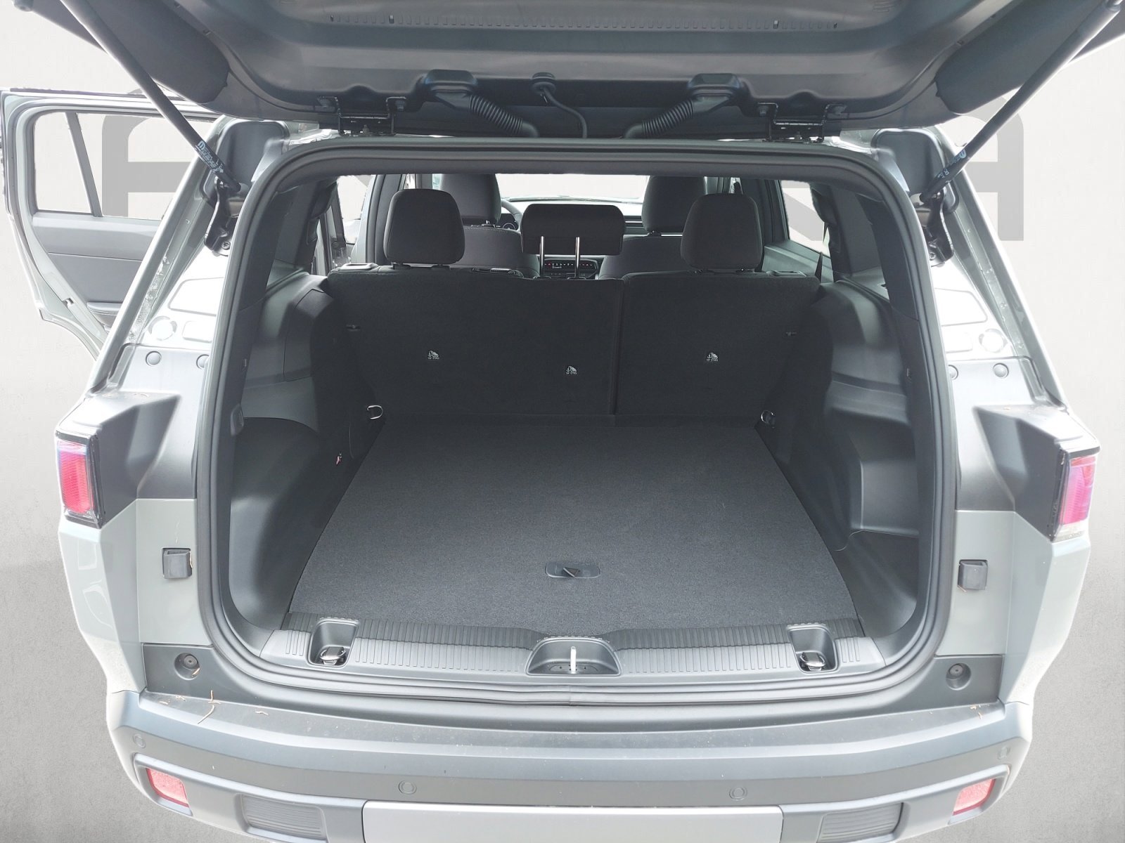 New 2026 Sting-Gray Clearcoat Jeep Laredo image 12