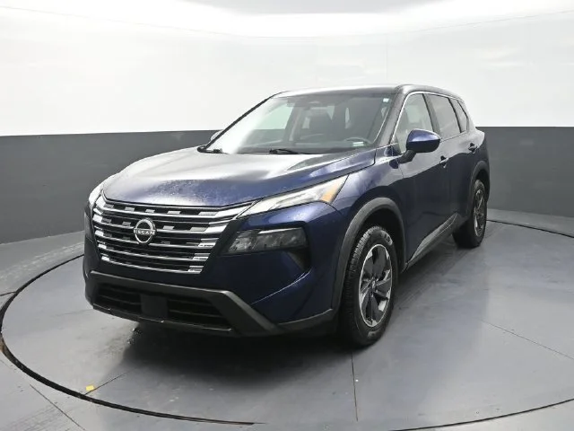 Used 2024 Blue Nissan SV image 5