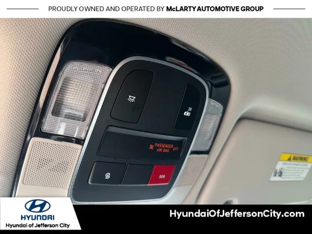Used 2023 Black Hyundai SEL image 30