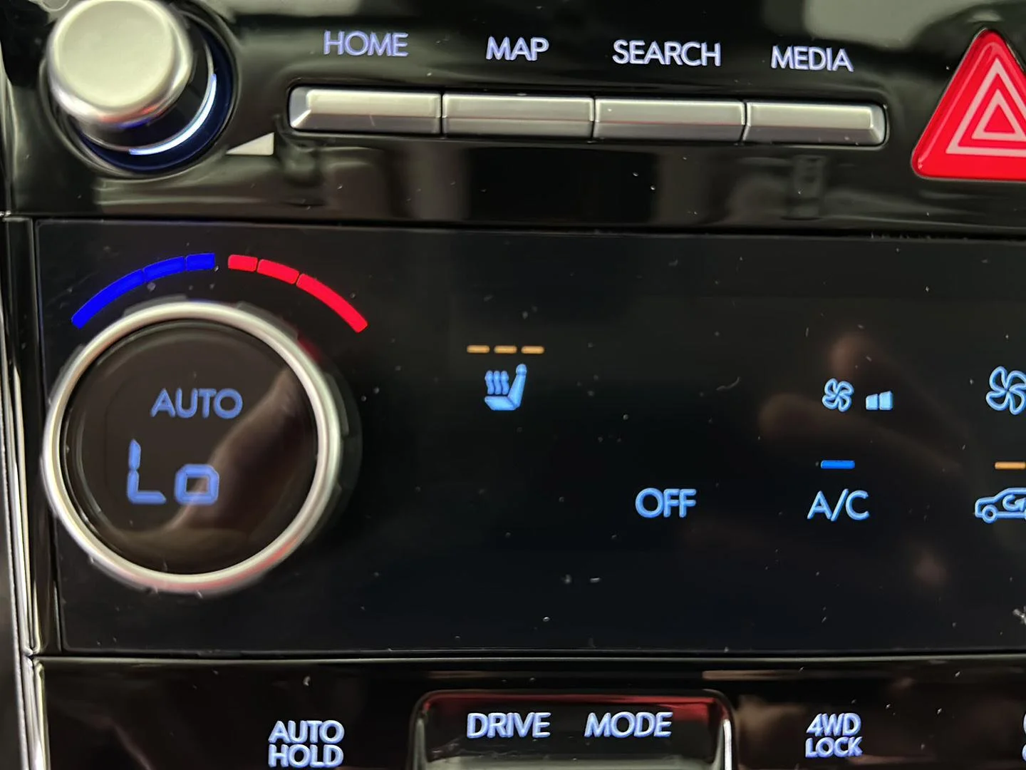 Used 2025 Serenity White Hyundai SEL image 20