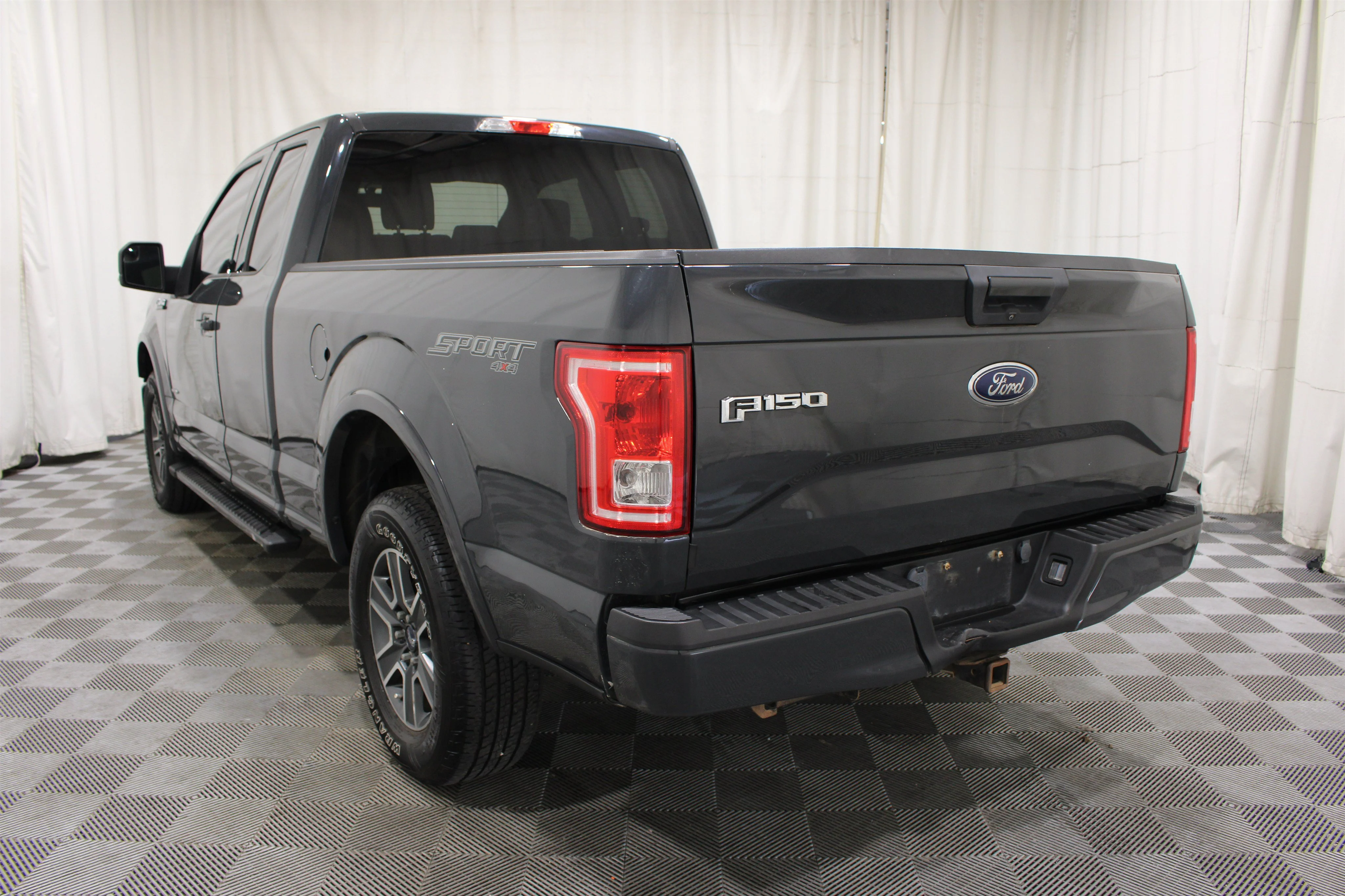 2016 Ford F-150 XLT - Photo 32
