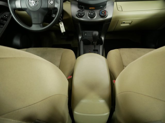 Used 2009 Super White Toyota w/ Extra Value Pkg image 23