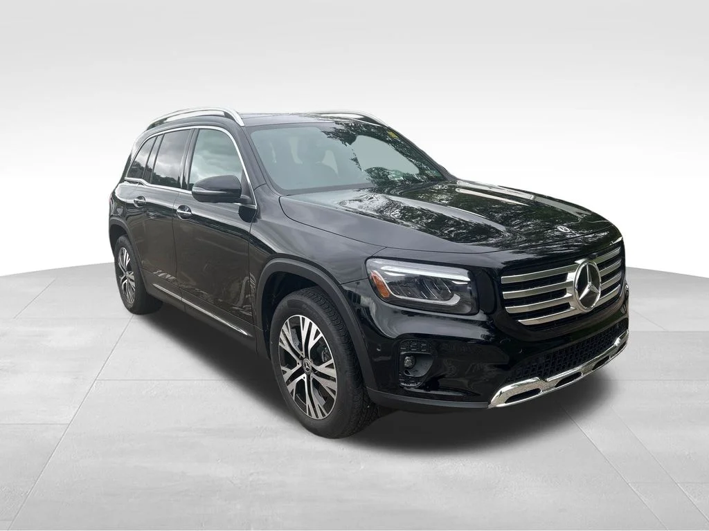 Used 2026 Black Mercedes-Benz GLB 250 image 7