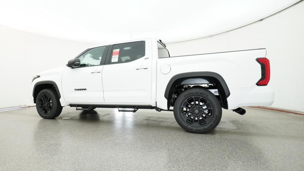 New 2026 Ice Cap Toyota SR5 image 6