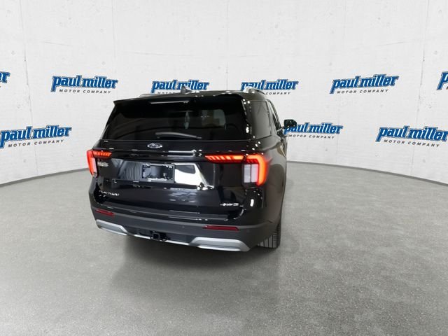 New 2026 Agate Black Metallic Ford Platinum™ image 11