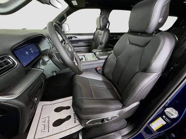 New 2026 Fathom Blue Pearl-Coat Exterior Paint (Late Availability) Jeep  image 21