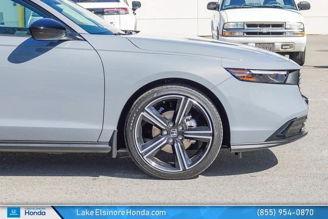 New 2026 Urban Gray Pearl Honda SE image 6