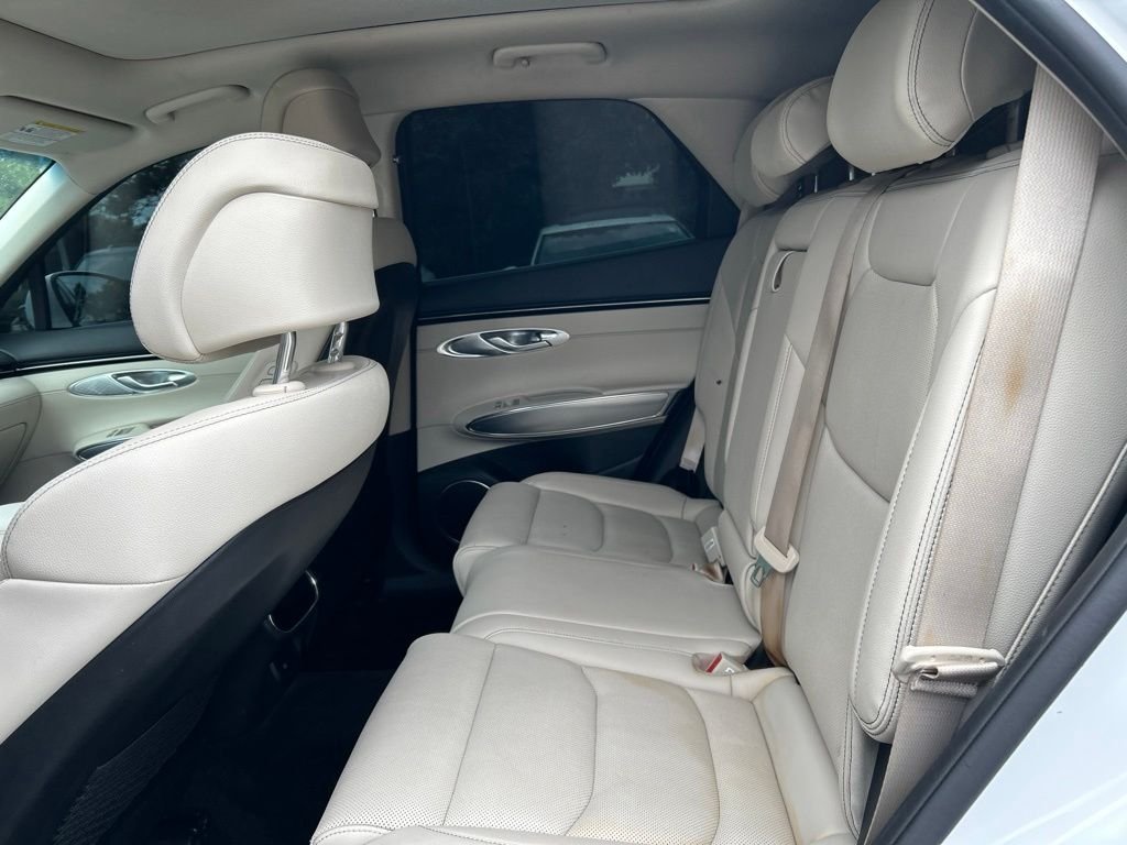 Used 2023 White Genesis 2.5T image 23
